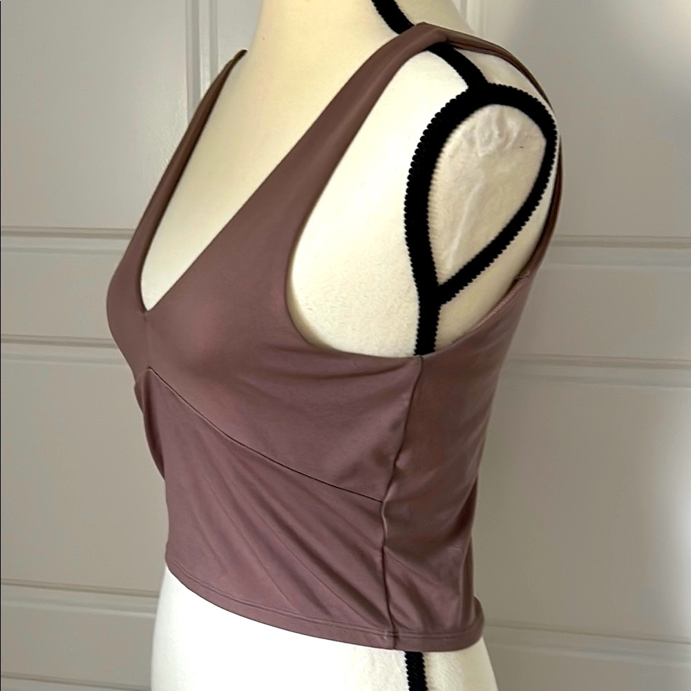 All in Motion Pink/Brown Mauve Fitted Crop Athletic Tank Top - Picture 4 of 8